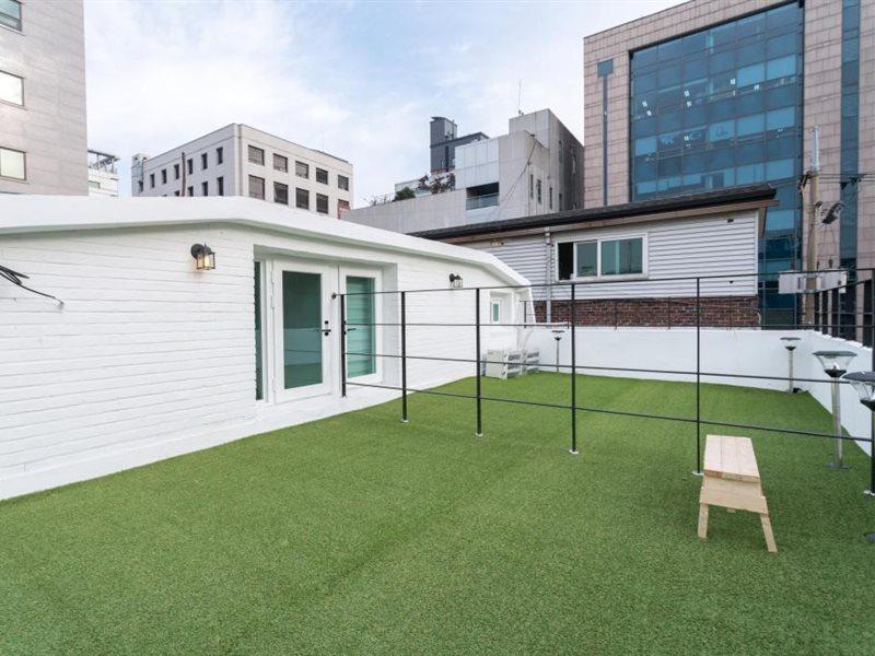 Neat House Hotel Seoul Bagian luar foto