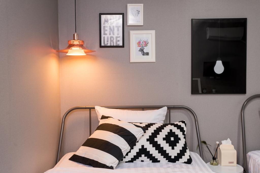Neat House Hotel Seoul Bagian luar foto