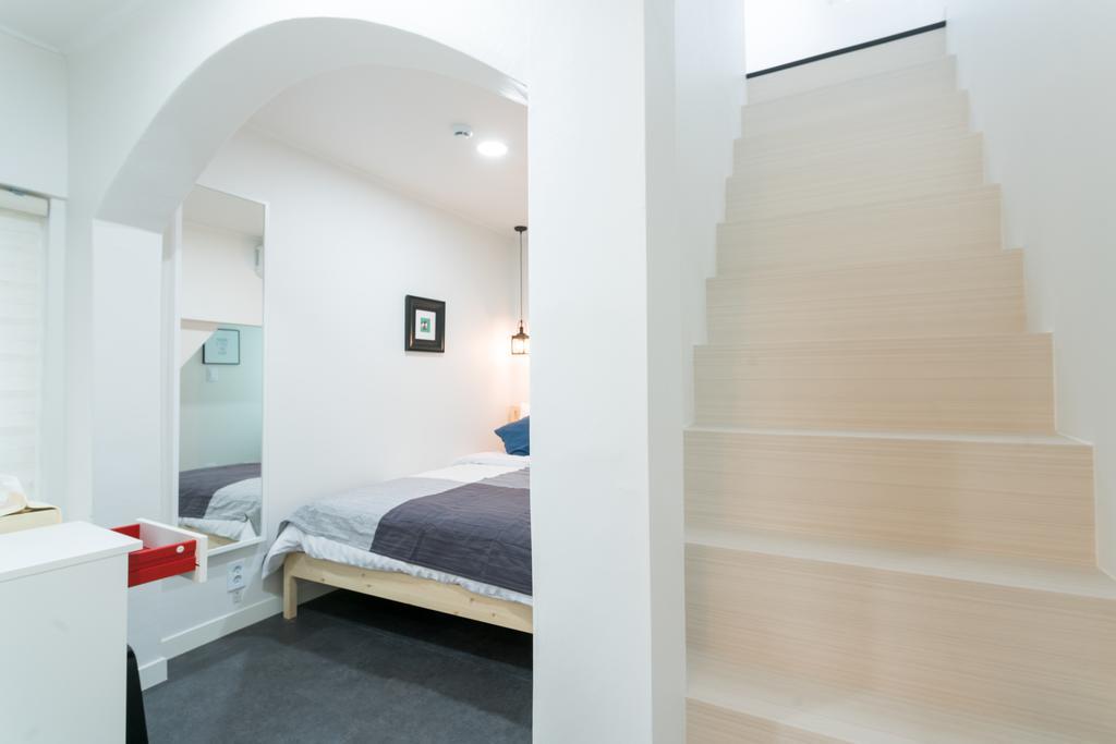 Neat House Hotel Seoul Bagian luar foto