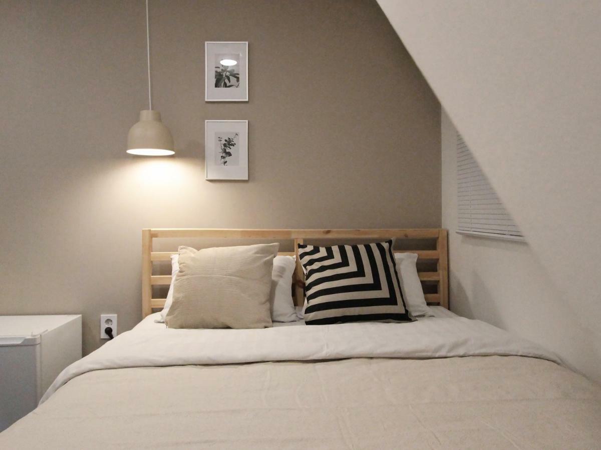 Neat House Hotel Seoul Bagian luar foto