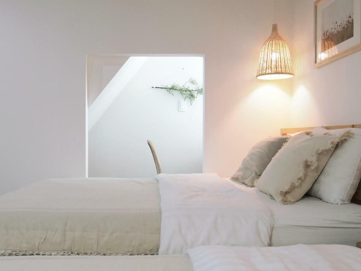 Neat House Hotel Seoul Bagian luar foto