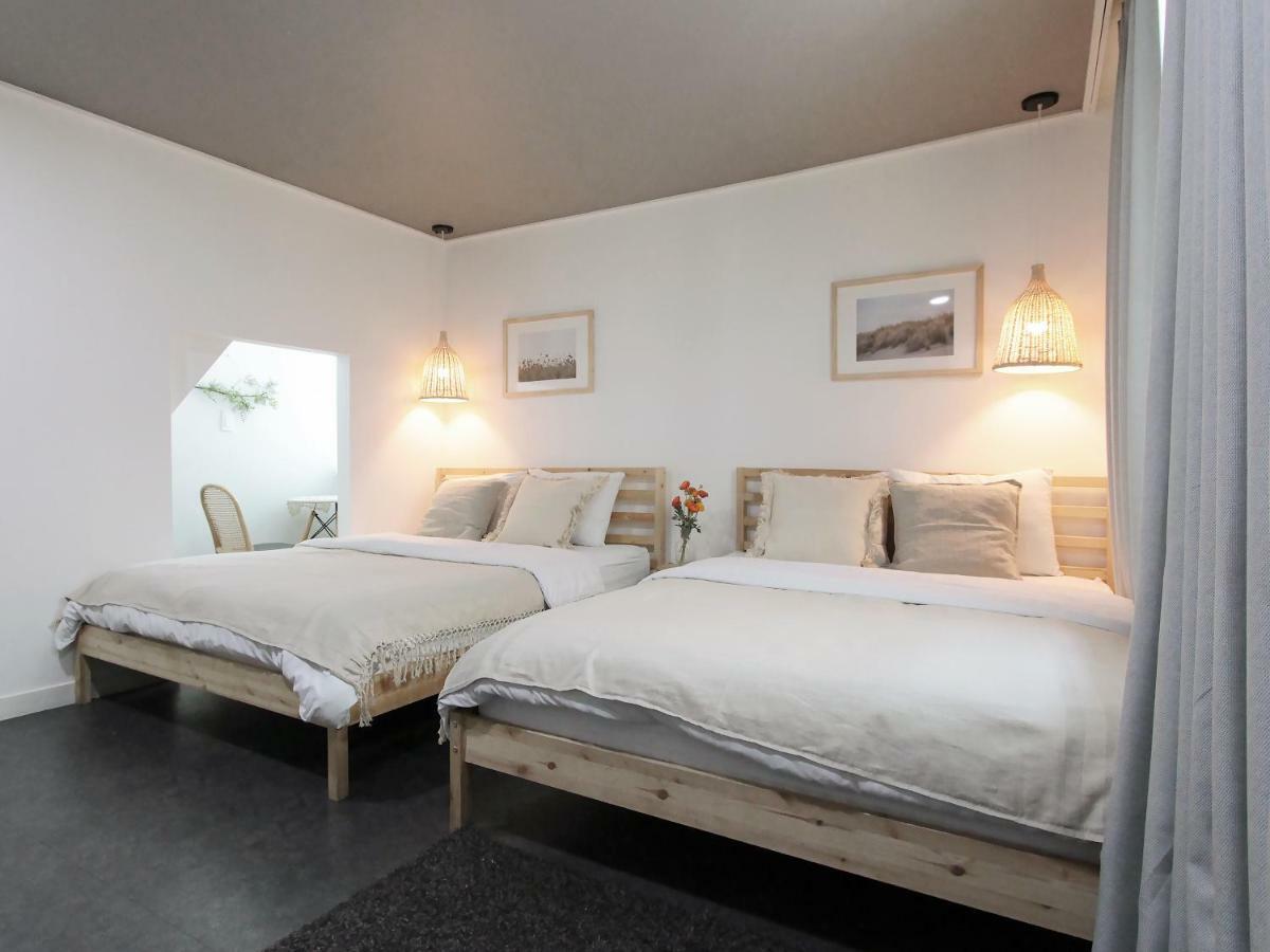 Neat House Hotel Seoul Bagian luar foto