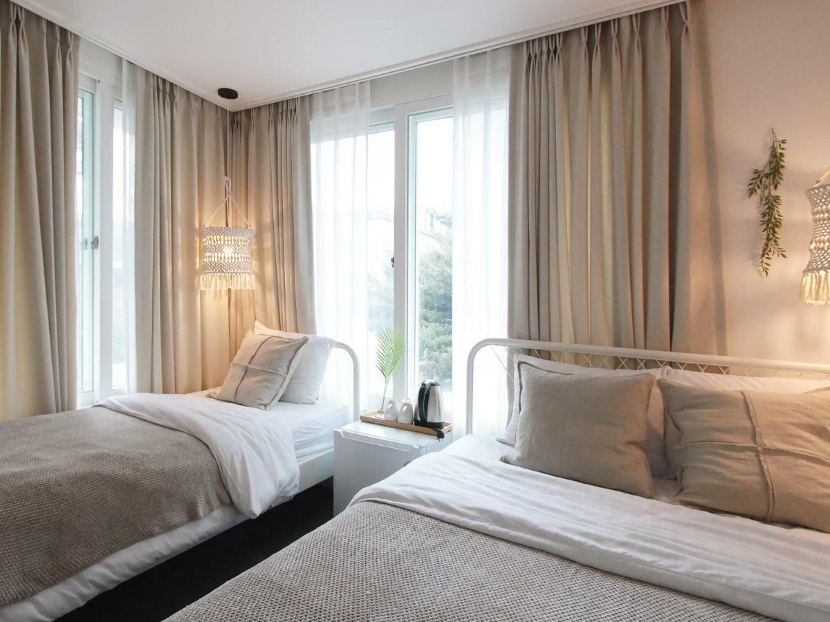 Neat House Hotel Seoul Bagian luar foto