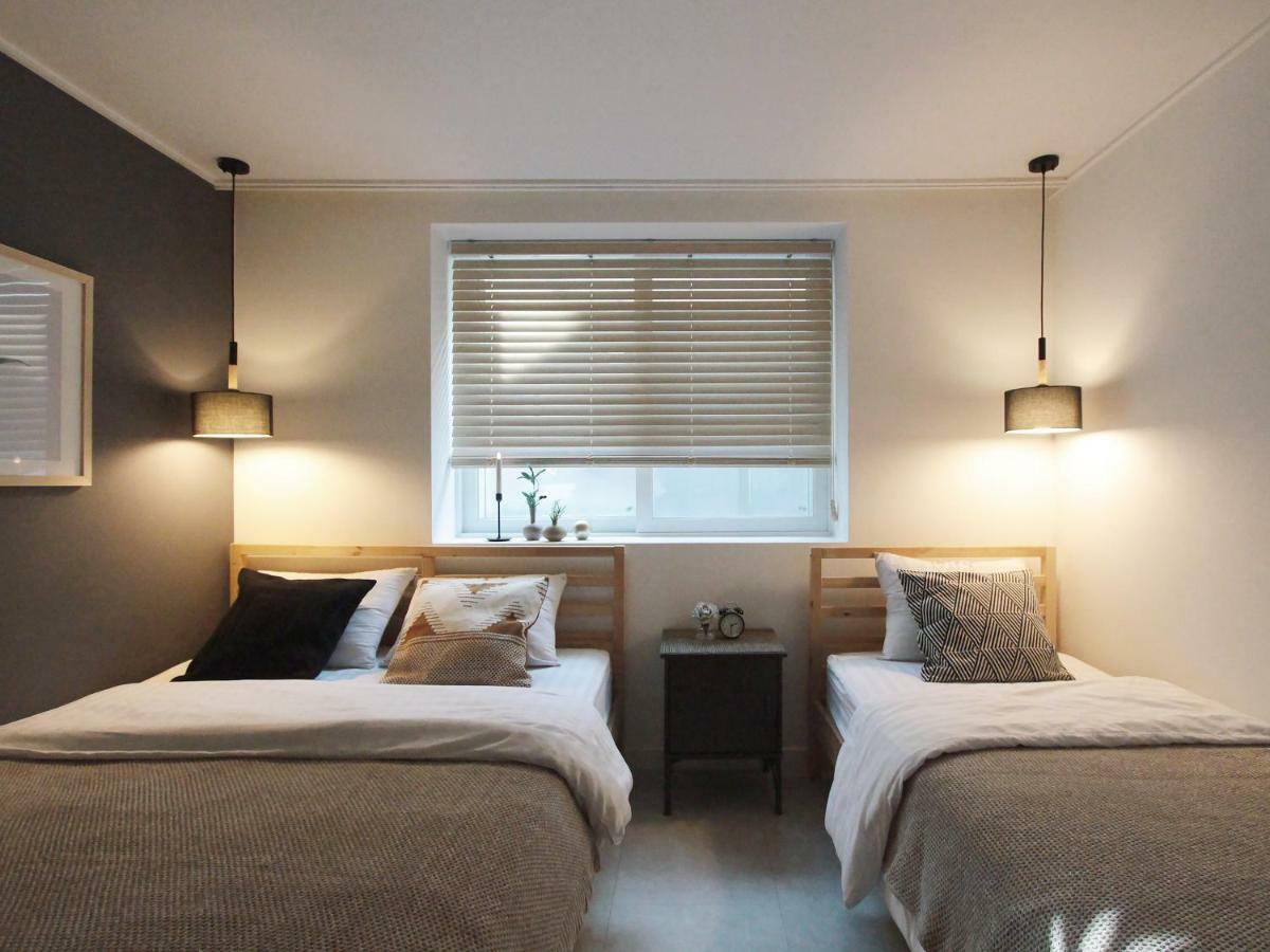 Neat House Hotel Seoul Bagian luar foto